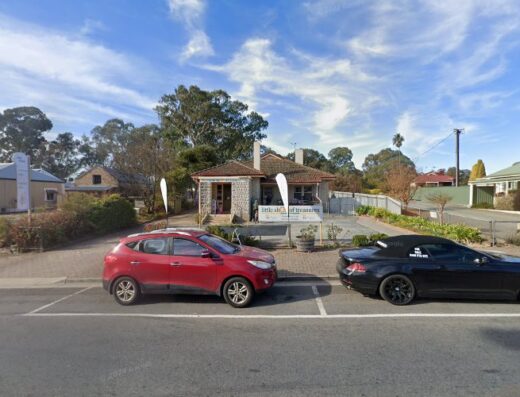 https://streetviewpixels-pa.googleapis.com/v1/thumbnail?panoid=a_L-Pwkn1aNmUQ4-Z2imMA&cb_client=search.gws-prod.gps&w=800&h=500&yaw=73.17876&pitch=0&thumbfov=100