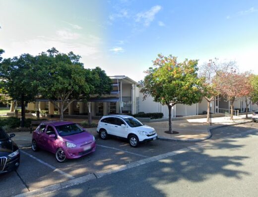 https://streetviewpixels-pa.googleapis.com/v1/thumbnail?panoid=P8zWM72dC0gn8Nno3gYkUA&cb_client=search.gws-prod.gps&w=800&h=500&yaw=79.30914&pitch=0&thumbfov=100